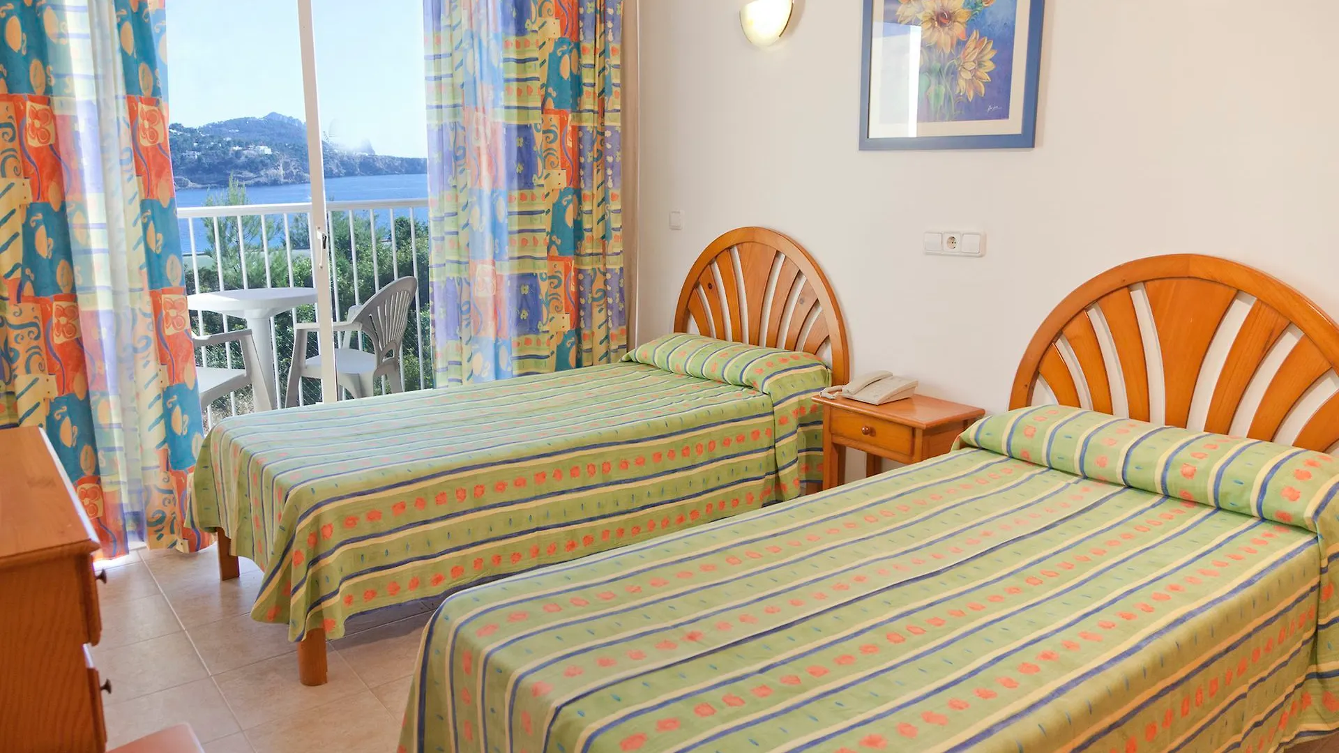 Hotel Vibra Cala Tarida-3Sup