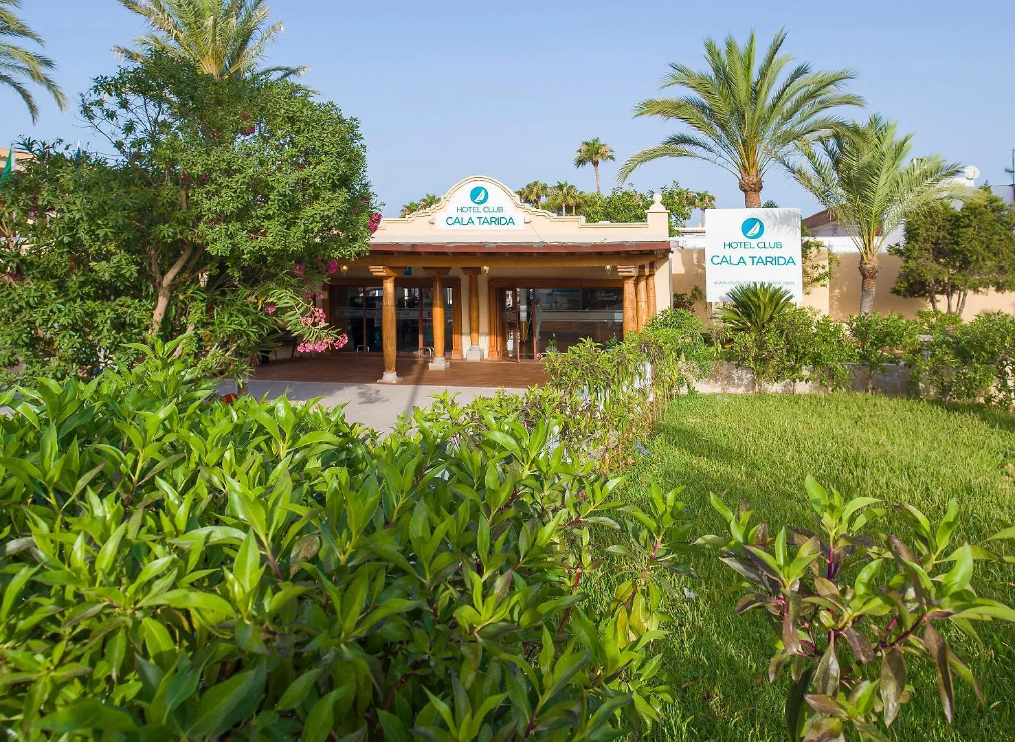 Hotel Vibra Cala Tarida-3Sup